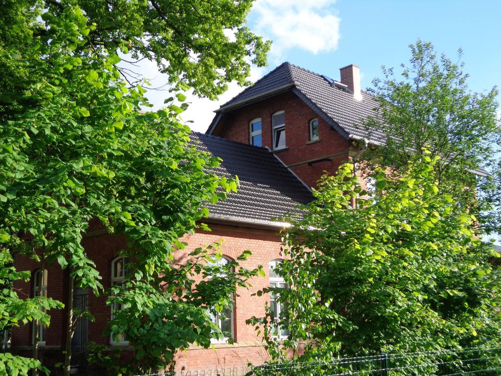 Bahnhof - Uebernachten Im Denkmal Apartment *